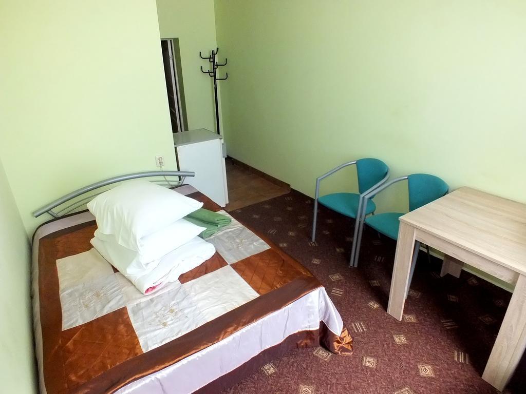 Motelis Jonuciai Garliava Kamer foto