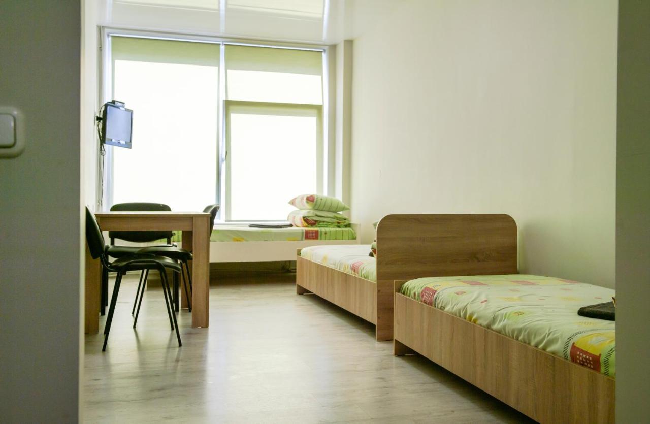 Motelis Jonuciai Garliava Buitenkant foto