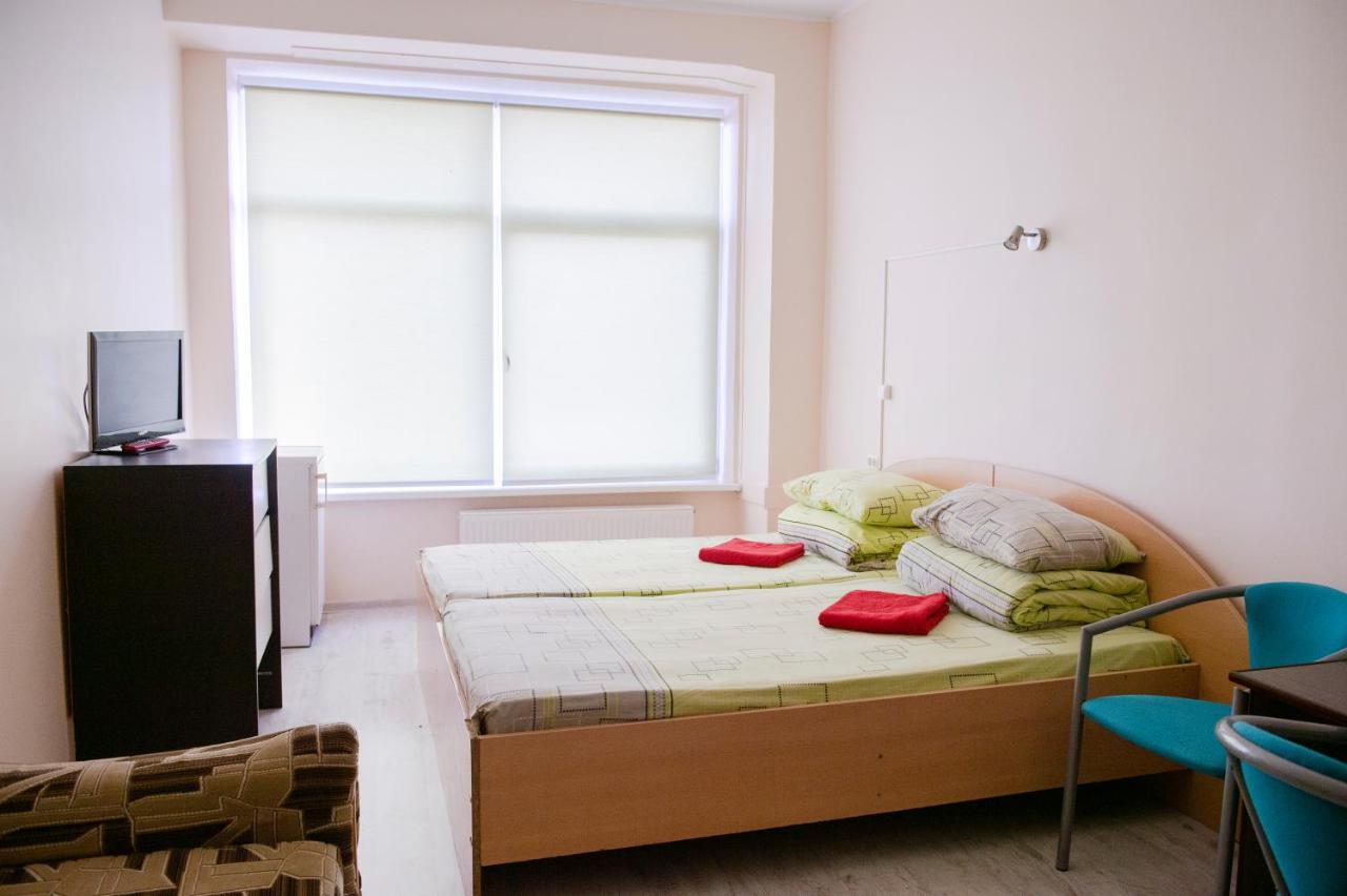 Motelis Jonuciai Garliava Buitenkant foto